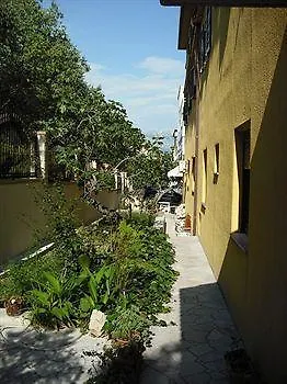 Guest house Eros Rooms Split